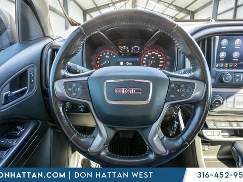 Used 2022 GMC Canyon AT4 image 6