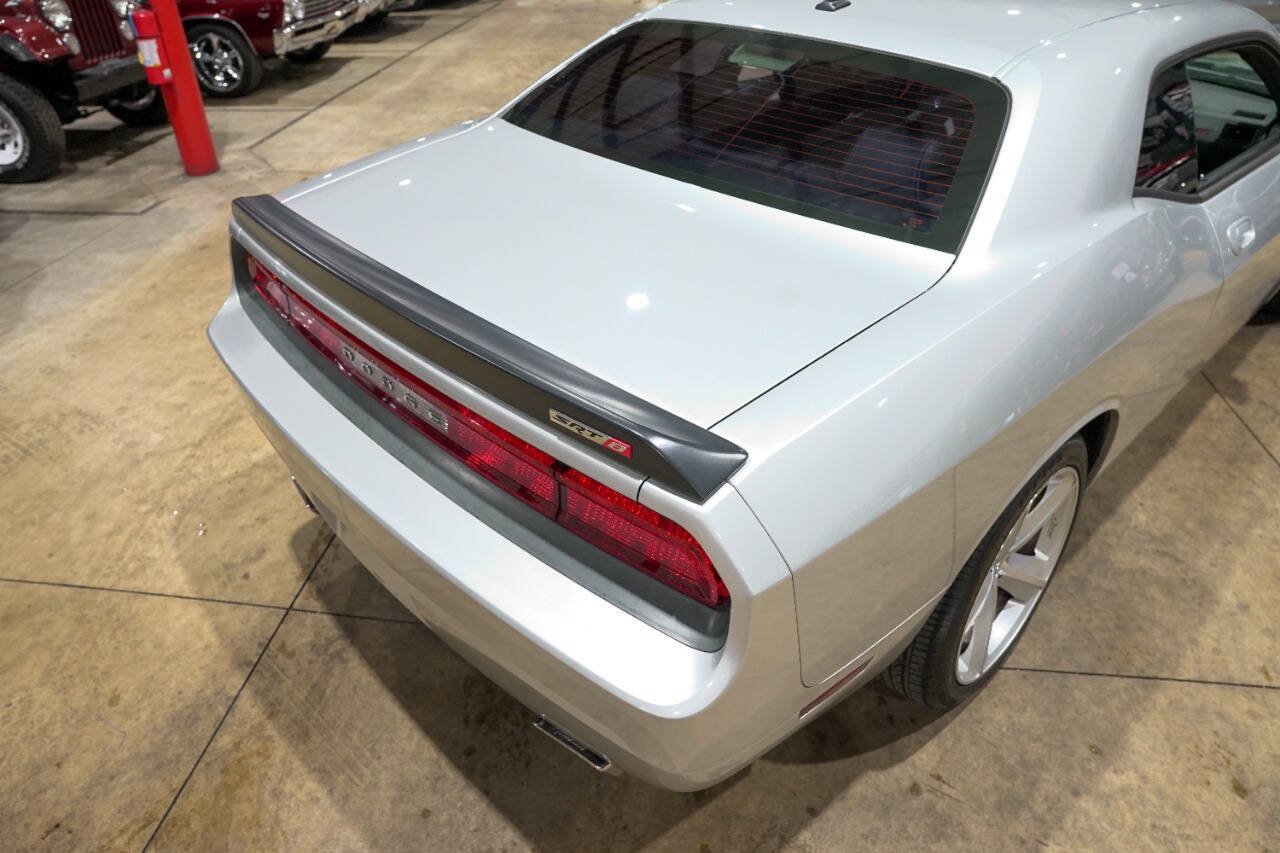 Used 2009 Dodge Challenger SRT8 RWD image 20