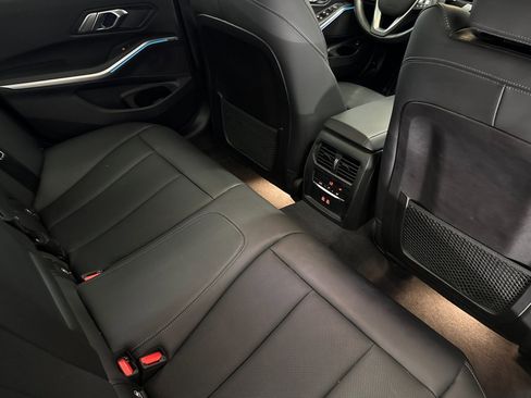 Used 2023 BMW 330i Sedan w/ Parking Assistance Package image 29