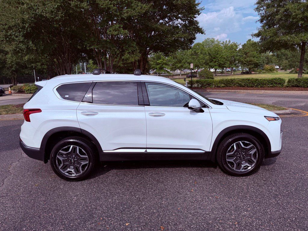Used 2022 Hyundai Santa Fe Limited w/ Winter Weather Package AWD/4WD image 18