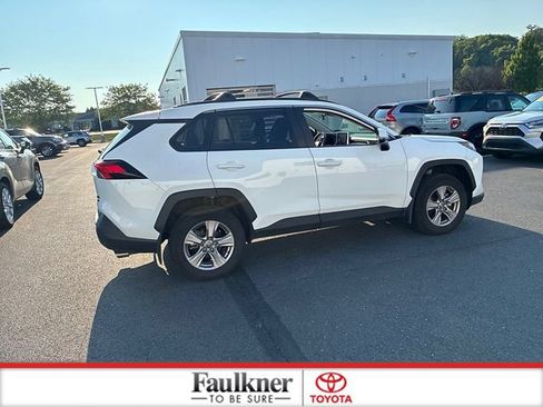 Used 2025 Toyota RAV4 XLE w/ Convenience Package AWD/4WD image 7