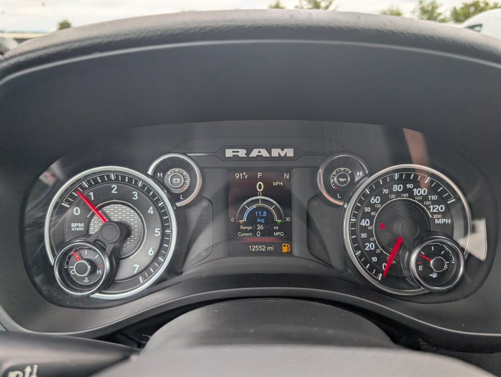 Used 2023 RAM 1500 Big Horn AWD/4WD image 16