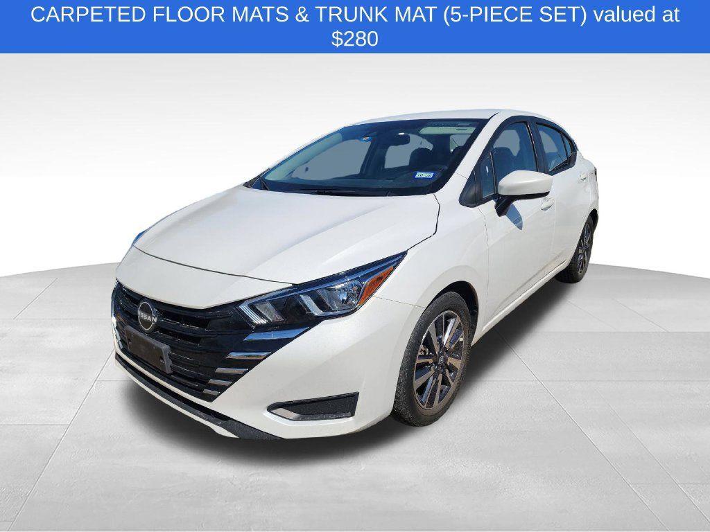 Used 2024 Nissan Versa SV FWD image 2