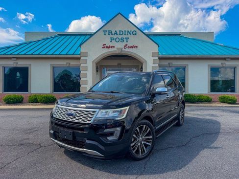 Used 2017 Ford Explorer Platinum AWD/4WD image 27