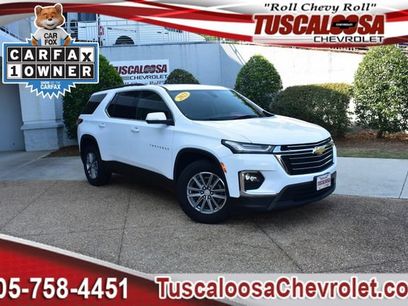 Used 2023 Chevrolet Traverse LT