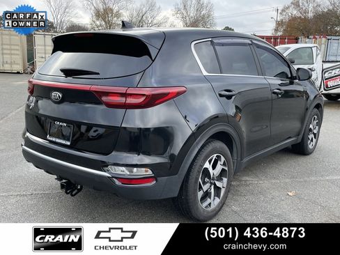Used 2022 Kia Sportage LX image 8