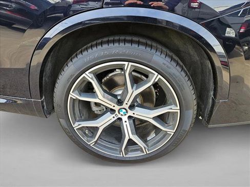 Used 2019 BMW X5 xDrive40i w/ M Sport Package image 24