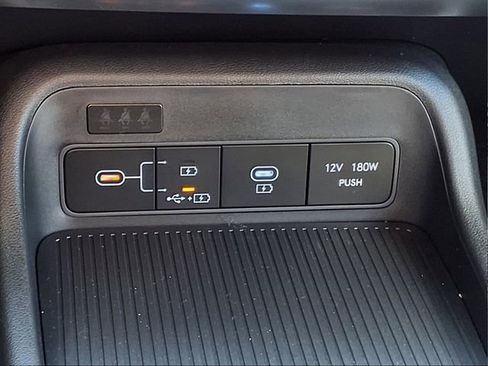 New 2026 Hyundai Kona SE image 18