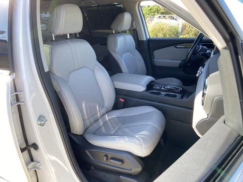 Used 2023 Honda Pilot Touring image 20