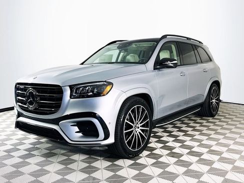 New 2026 Mercedes-Benz GLS 450 4MATIC image 3