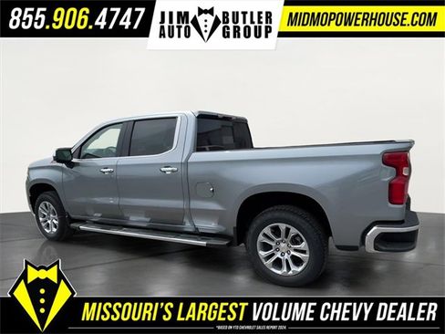 Used 2025 Chevrolet Silverado 1500 LTZ image 8