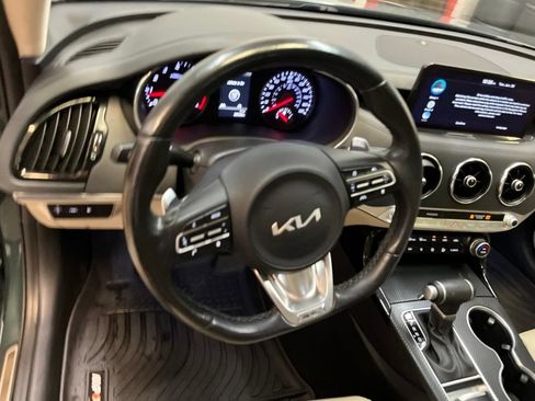Used 2023 Kia Stinger GT-Line w/ Sun & Sound Package AWD/4WD image 16
