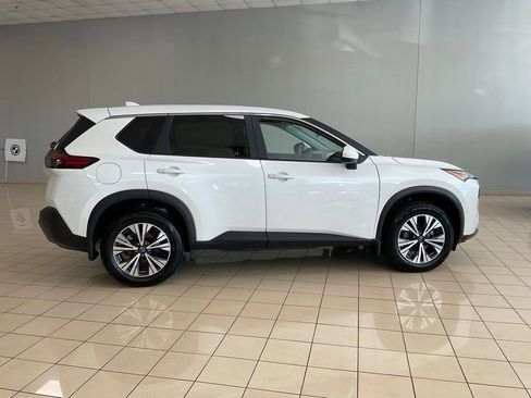 Used 2023 Nissan Rogue SV AWD/4WD image 7