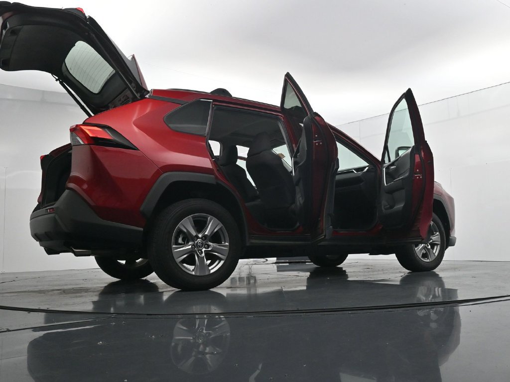 Used 2023 Toyota RAV4 XLE w/ Convenience Package AWD/4WD image 29