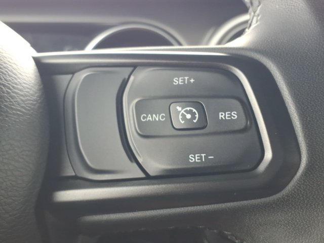 Used 2023 Jeep Wrangler Unlimited Sport AWD/4WD image 29