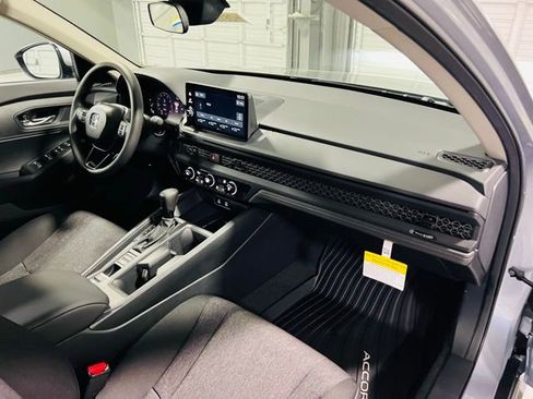 New 2026 Honda Accord LX image 28