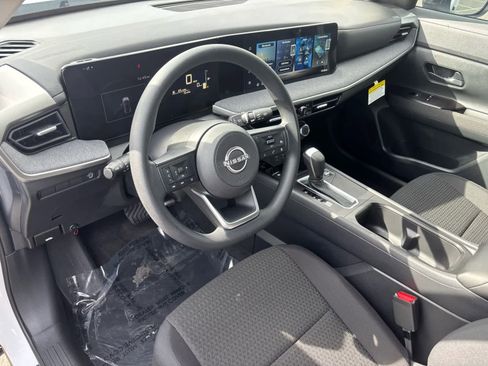 New 2026 Nissan Kicks S image 2