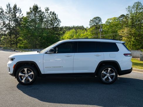 Used 2021 Jeep Grand Cherokee L Limited AWD/4WD image 5