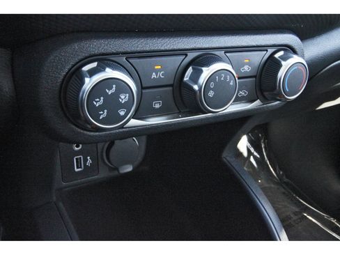 Certified 2025 Nissan Kicks Play S FWD image 26