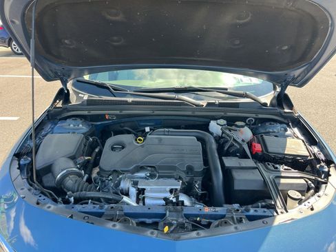 Used 2024 Chevrolet Malibu LT image 32