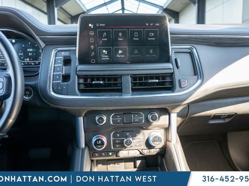 Used 2023 GMC Yukon XL SLT image 8