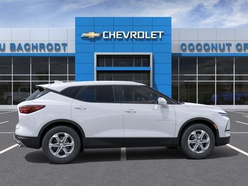 New 2026 Chevrolet Blazer LT FWD image 5