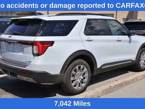 Used 2025 Ford Explorer Active w/ Active Comfort Package AWD/4WD image 3