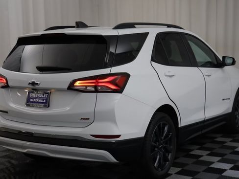 Used 2022 Chevrolet Equinox RS w/ RS Leather Package image 18