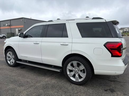 Certified 2024 Ford Expedition Platinum AWD/4WD image 7