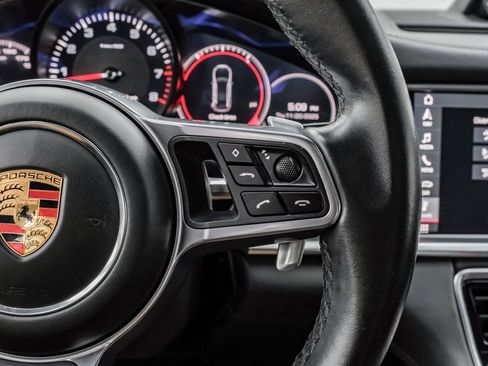 Used 2019 Porsche Panamera 4 image 15