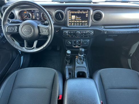 Used 2023 Jeep Wrangler Freedom Edition image 3