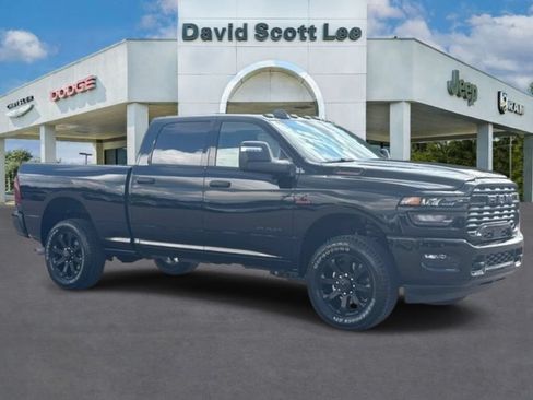 New 2026 RAM 3500 Big Horn AWD/4WD image 3