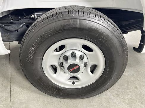 Used 2025 GMC Savana 2500 w/ Driver Convenience Package RWD image 27