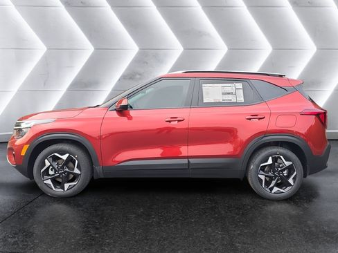 New 2026 Kia Seltos S image 2