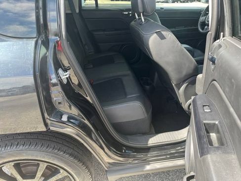 Used 2014 Jeep Compass Sport w/ Power Value Group FWD image 30