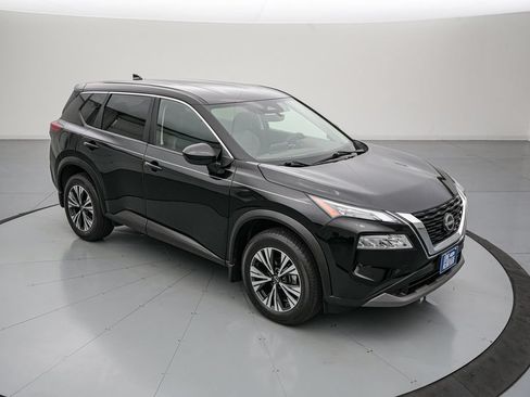 Used 2023 Nissan Rogue SV AWD/4WD image 2