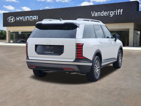 Used 2026 Hyundai Palisade SEL FWD image 4
