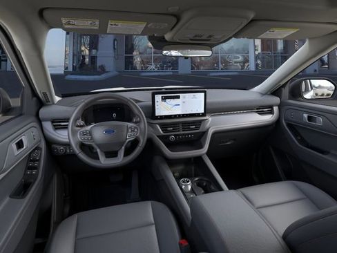 Used 2026 Ford Explorer Active w/ Active Comfort Package AWD/4WD image 9