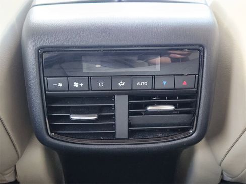 Used 2020 MAZDA CX-9 Touring image 30