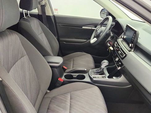 Used 2021 Kia Seltos LX image 22