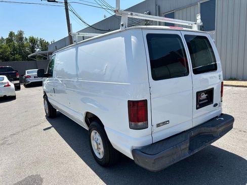 Used 2007 Ford E-150 and Econoline 150 image 3