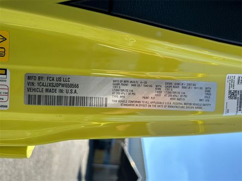 Used 2023 Jeep Wrangler Unlimited Rubicon 392 image 30