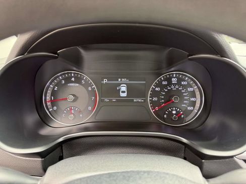 Used 2022 Kia Forte LXS FWD image 19