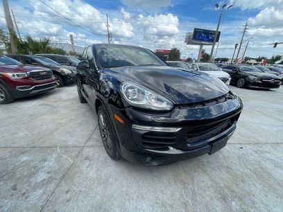 Used 2017 Porsche Cayenne Platinum Edition w/ Premium Package (PJV)