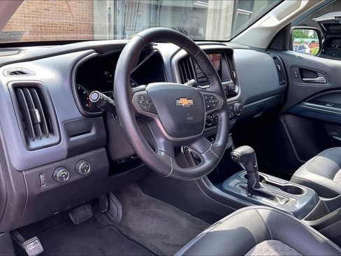 Used 2015 Chevrolet Colorado Z71 AWD/4WD image 13