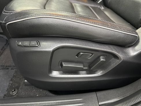 Used 2025 MAZDA CX-5 AWD 2.5 S w/ Preferred Package image 10