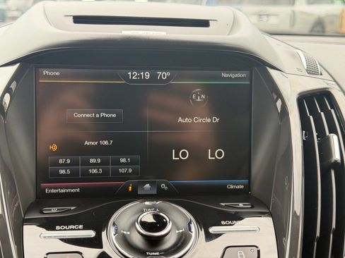 Used 2015 Ford Escape Titanium FWD image 13