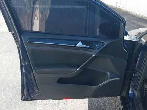 Used 2017 Volkswagen GTI S FWD image 13