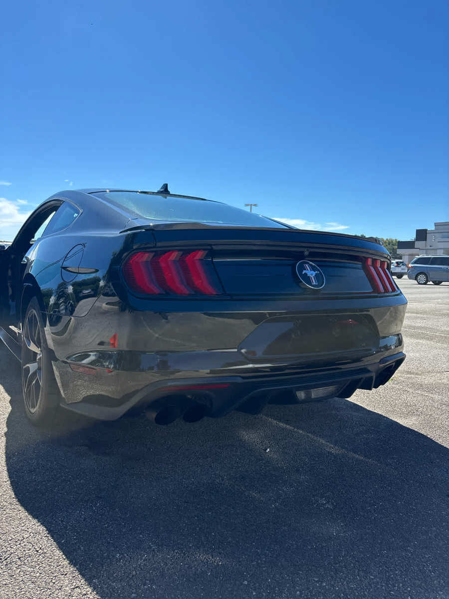 Used 2020 Ford Mustang Coupe w/ 2.3L High Performance Package RWD image 11