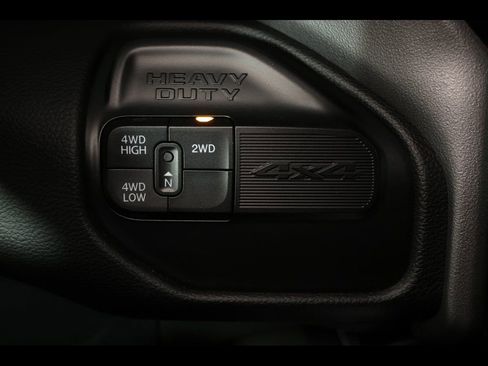 Used 2024 RAM 3500 Laramie w/ Night Edition image 17